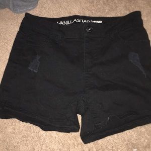 Mid rise midi shorts